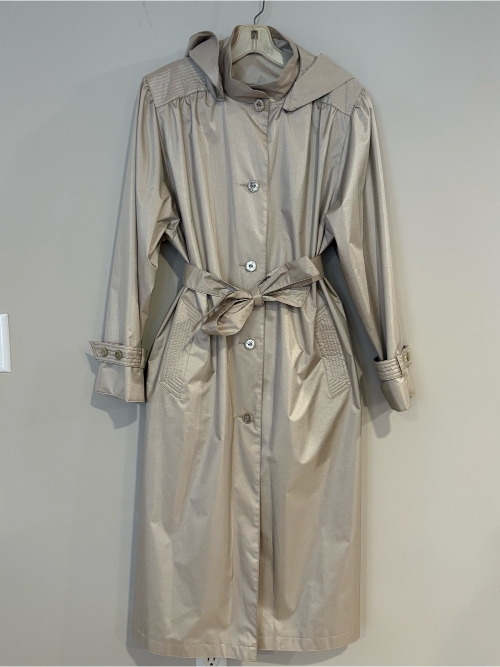 VTG Fleet Street Chiango 16 Petite Luster Beige Trench Rain Coat Belted Hooded